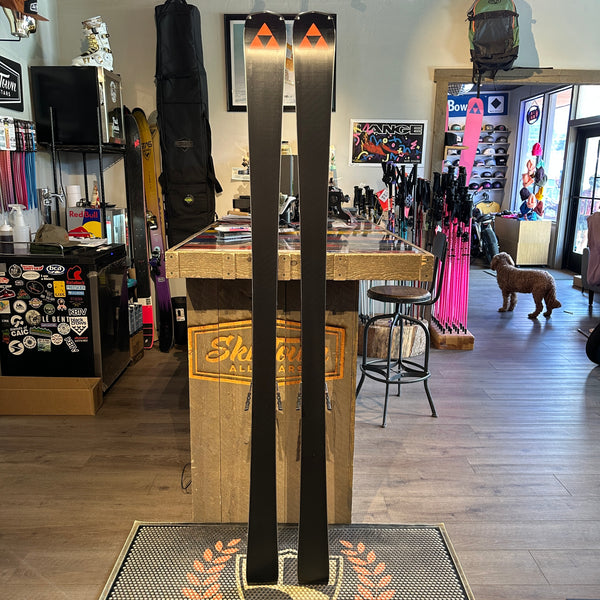 2026 FISCHER THE CURV GTX (182cm) + RX 13 GW DEMO BINDINGS - USED