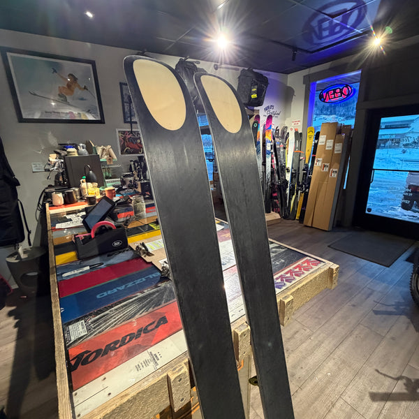 2024 Kastle TX103 181cm with Dynafit Speed Radical binding and Pomoca 100% Mohair Climbing Skis