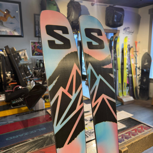 2026 Salomon QST 106 173 w/ Strive 13 GW Demo Binding