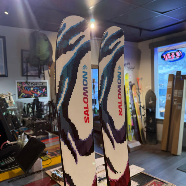 2026 Salomon QST Blank 186 w/ Strive 14 MN Demo Binding