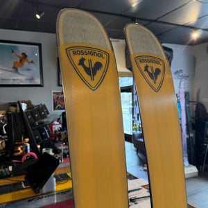 2026 ROSSIGNOL SENDER FREE 118 (186CM) + LOOK PIVOT 15 BINDINGS - USED