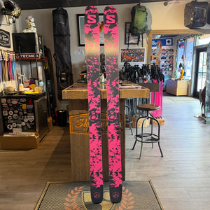 2026 SALOMON QXT X (192CM) + SALOMON STRIVE 14 MN DEMO BINDINGS - USED