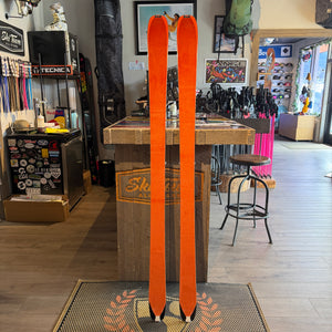 2023 BLIZZARD ZERO G 85 (178CM) + DYNAFIT SUPERLITE 150 BINDINGS + SKINS - USED