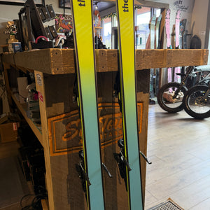 2027 FISCHER The Curv Noize M-Plate (178CM ) + Z13 GW DEMO BINDINGS - USED
