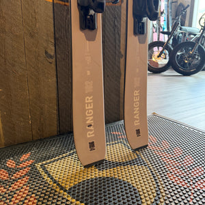 2027 FISCHER RANGER 102 (169CM ) + ATTACK 11 GW DEMO BINDINGS