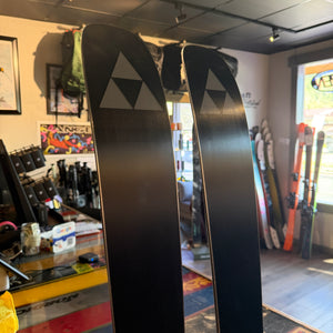 2027 FISCHER RANGER 96 (180CM ) + ATTACK 11 GW DEMO BINDINGS