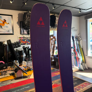 2027 FISCHER RANGER 102 (176CM ) + STRIVE 13 GW DEMO BINDINGS
