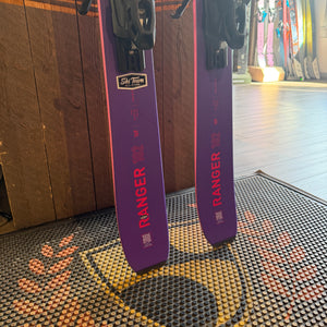 2027 FISCHER RANGER 102 (169CM ) + ATTACK 11 GW DEMO BINDINGS