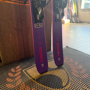 2027 FISCHER RANGER 102 (162CM ) + SQUIRE 11 GW DEMO BINDINGS