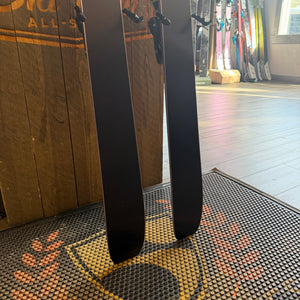 2027 FISCHER RANGER 96 (173CM ) + ATTACK 11 GW DEMO BINDINGS